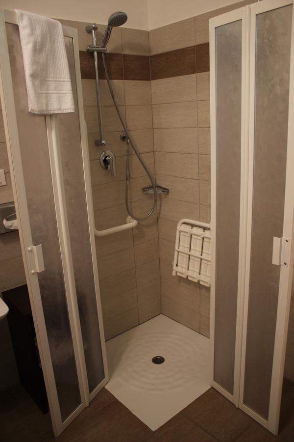 Albergo Ristorante Bismantova Castelnovo ne' Monti Exteriör bild